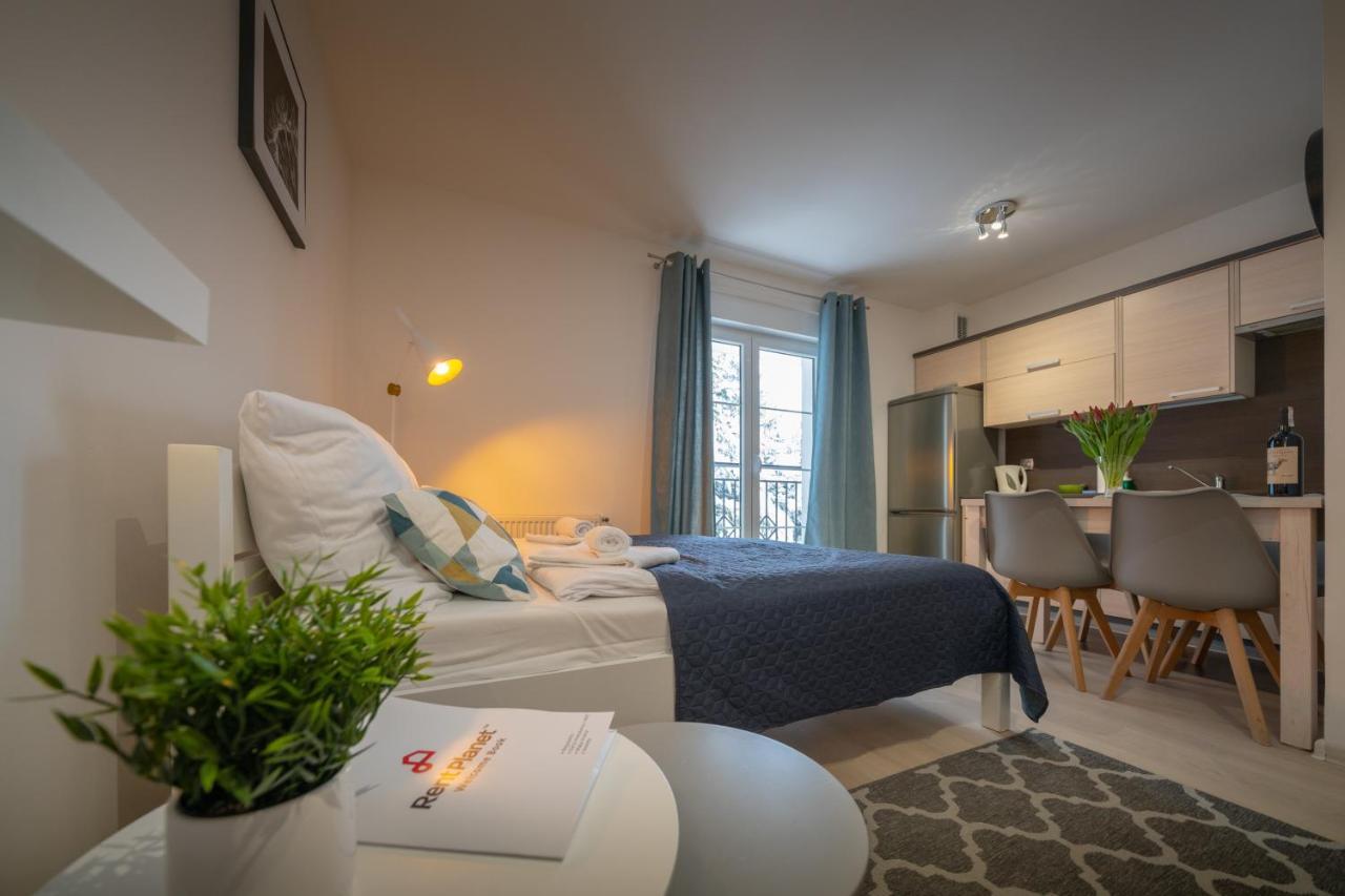 Rentplanet - Apartamenty Pstrowskiego Sklářská Poruba Exteriér fotografie