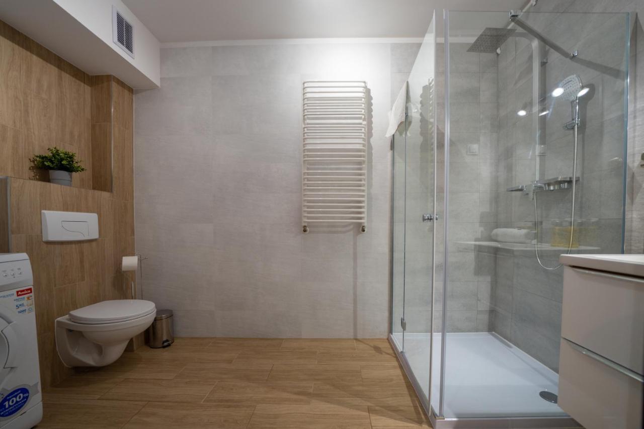 Rentplanet - Apartamenty Pstrowskiego Sklářská Poruba Exteriér fotografie
